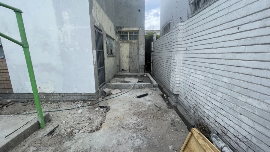 To Let commercial Property for Rent in Muizenberg Western Cape